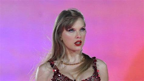 ki nacktbild taylor swift|Taylor Swift: X unterbindet Suchen nach Fake。